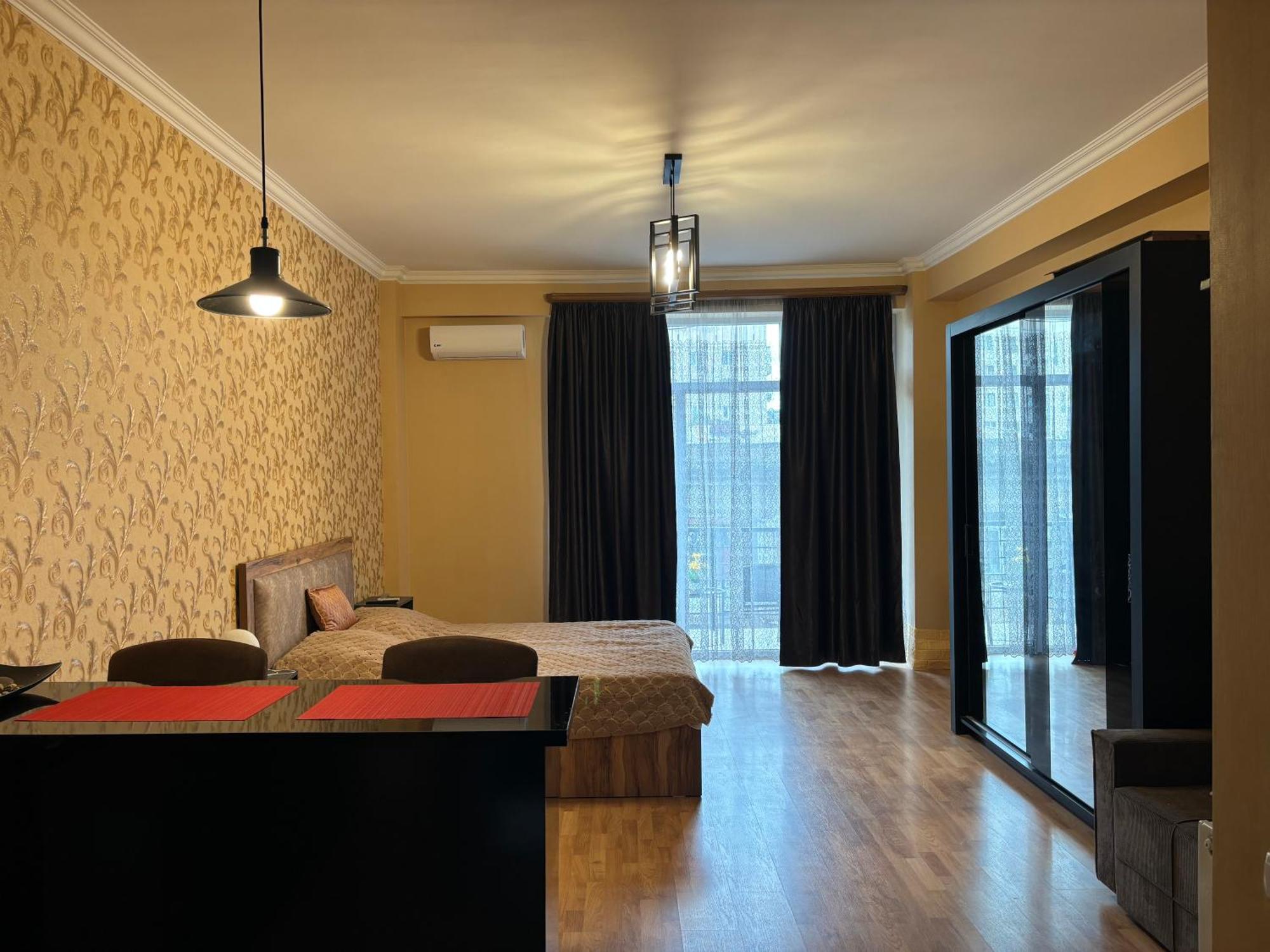 Cozy Near Metro * تبليسي
